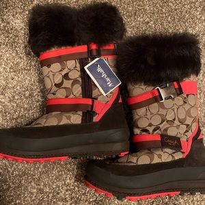 Coach snow boots